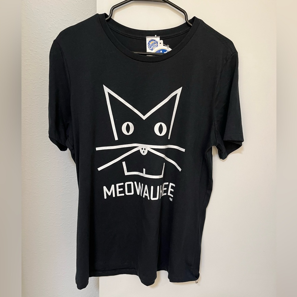 Meow MEOWAUKEE